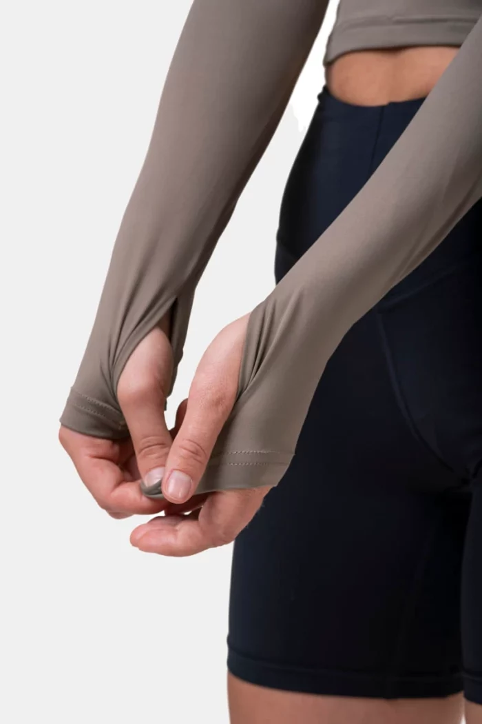 na585ma_7 Long Sleeve Thumbhole Sporty Crop Top - Bilde 9