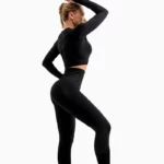 Sporty Elly Longsleeve Cropped